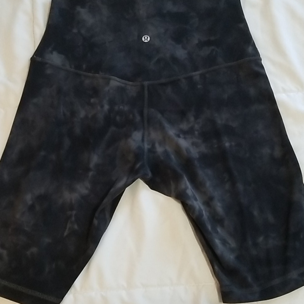 Lululemon Super High Rise Align 10" Biker Short